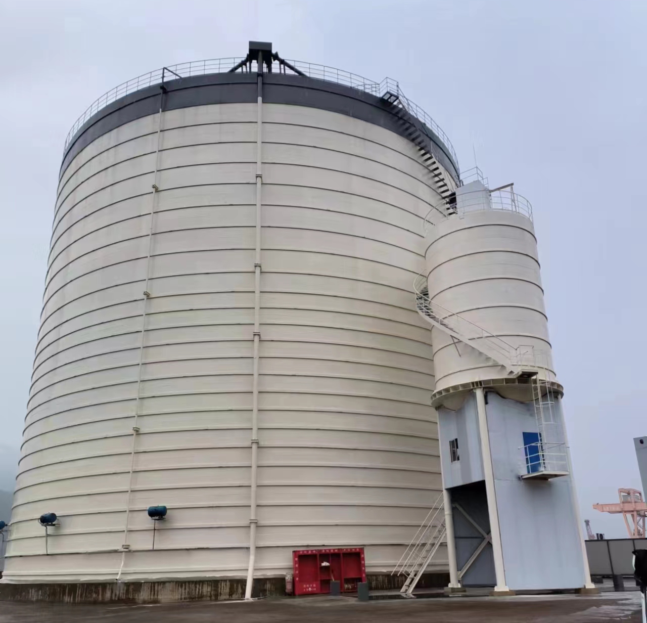 赣州10万吨水泥钢板库